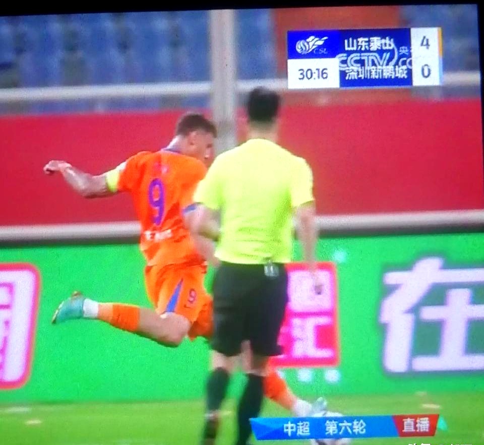 星空体育莱切俱乐部官网-赢了！5比0，成都蓉城大胜深圳队  第1张