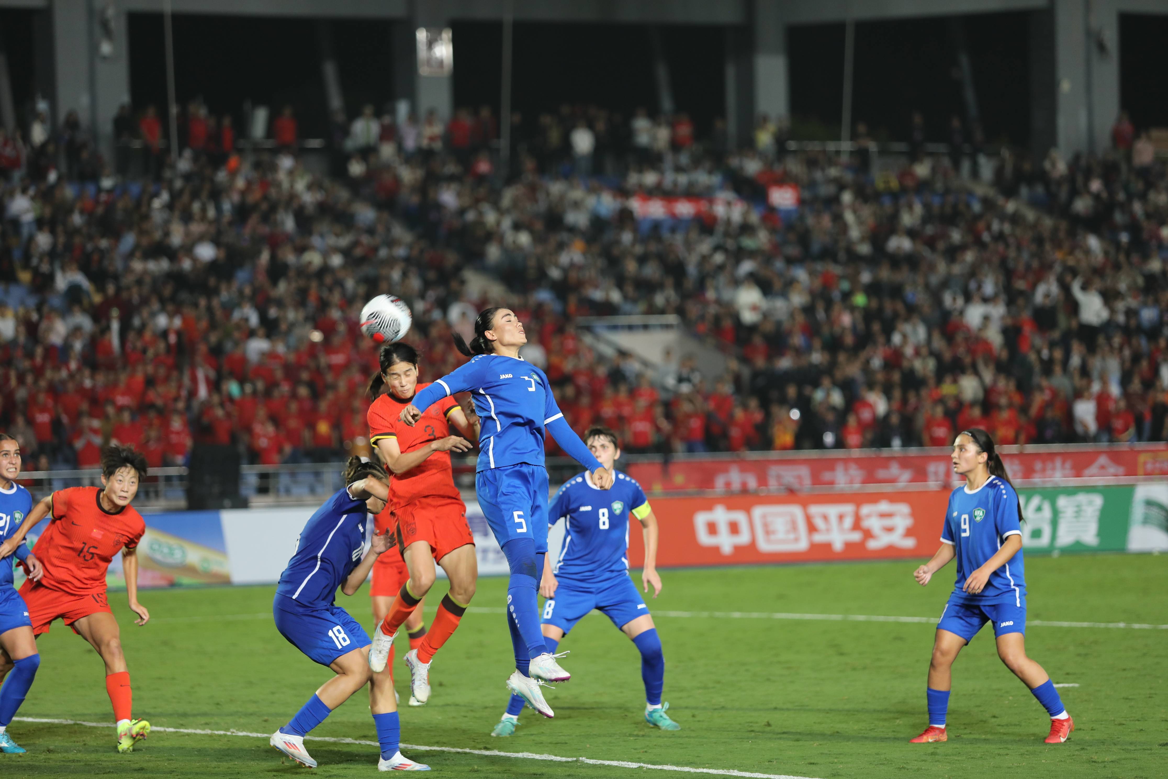 东亚杯-中国女足4-2中国台北2球领先被追平邵子钦双响