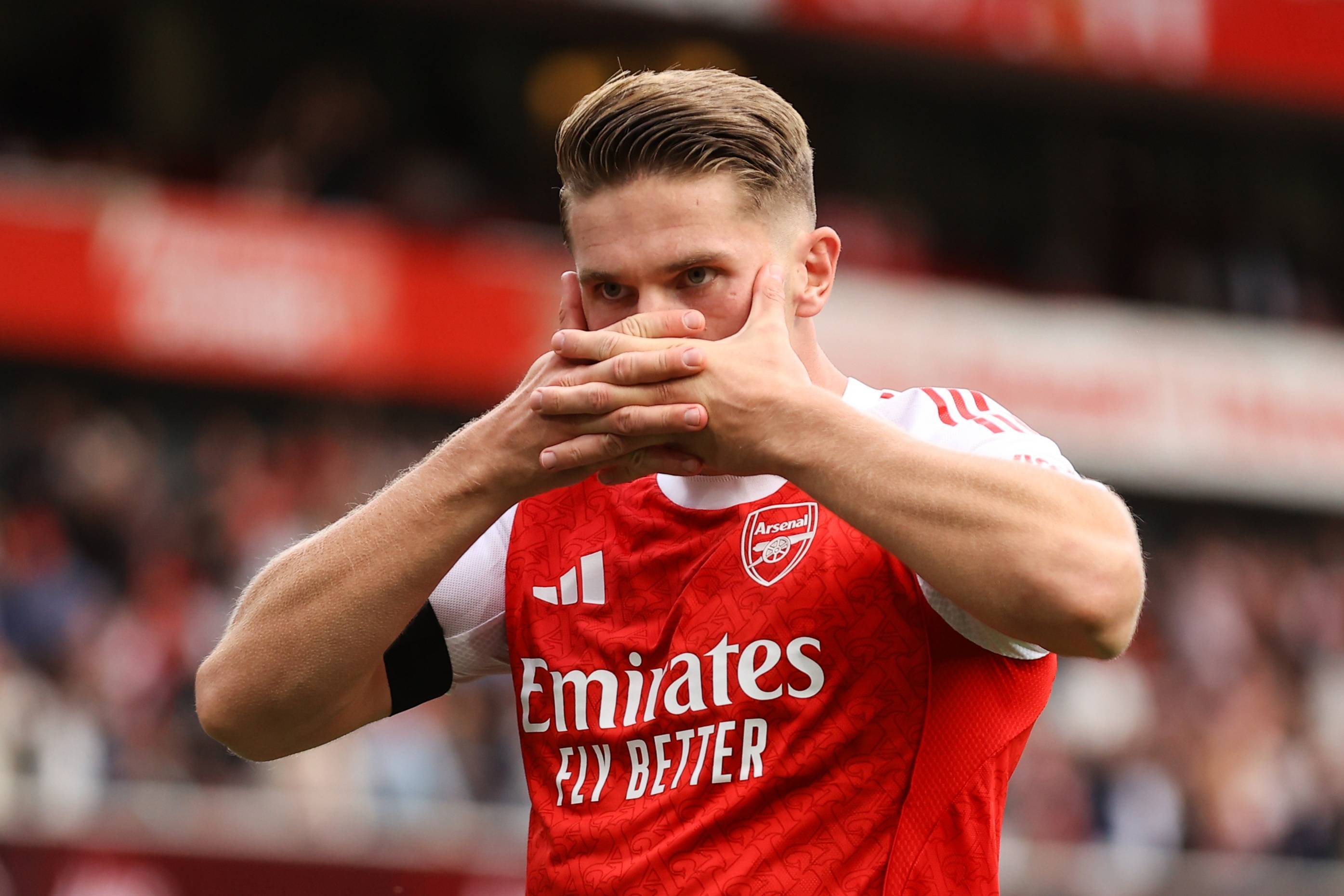 新14号!阿森纳官方分享关于约克雷斯的14个事实:曾是本怀特队友 新14号!阿森纳官方分享关于约克雷斯的14个事实:曾是本怀特队友