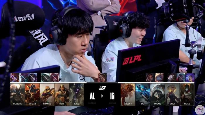 星空体育app-FLY1-0AL：AL状态不佳痛失首局，FLY团战碾压先下一城  第2张