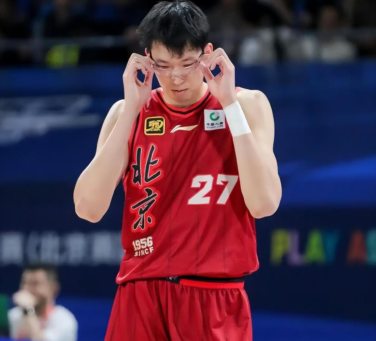 关于因不服从统一安排2米15小将被取消CBA选秀资格的信息