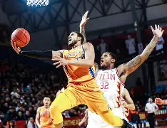 CBA俱乐部杯扩军！赛程冲突+奖金未定，NBL哪来的动力当陪练？
