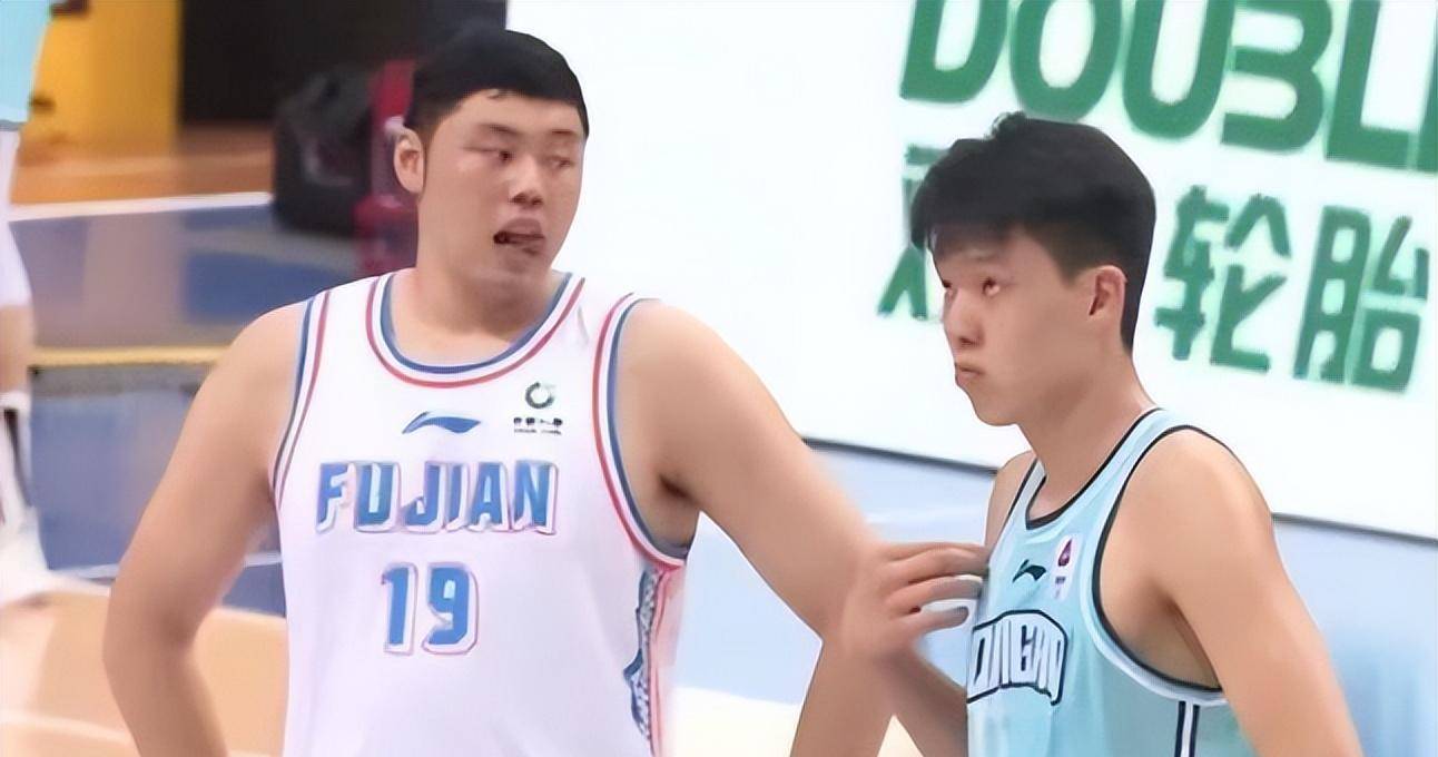 开云-包含前深圳男篮中锋赵义明正式加盟湖北男篮！的词条