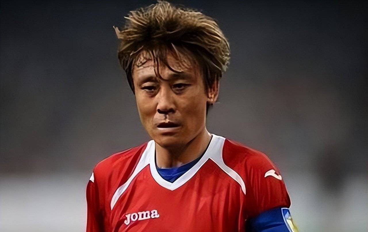 开云体育app-20年前，那个让那英甘愿“未婚生子”的前国脚高峰，如今过得怎样的简单介绍  第2张