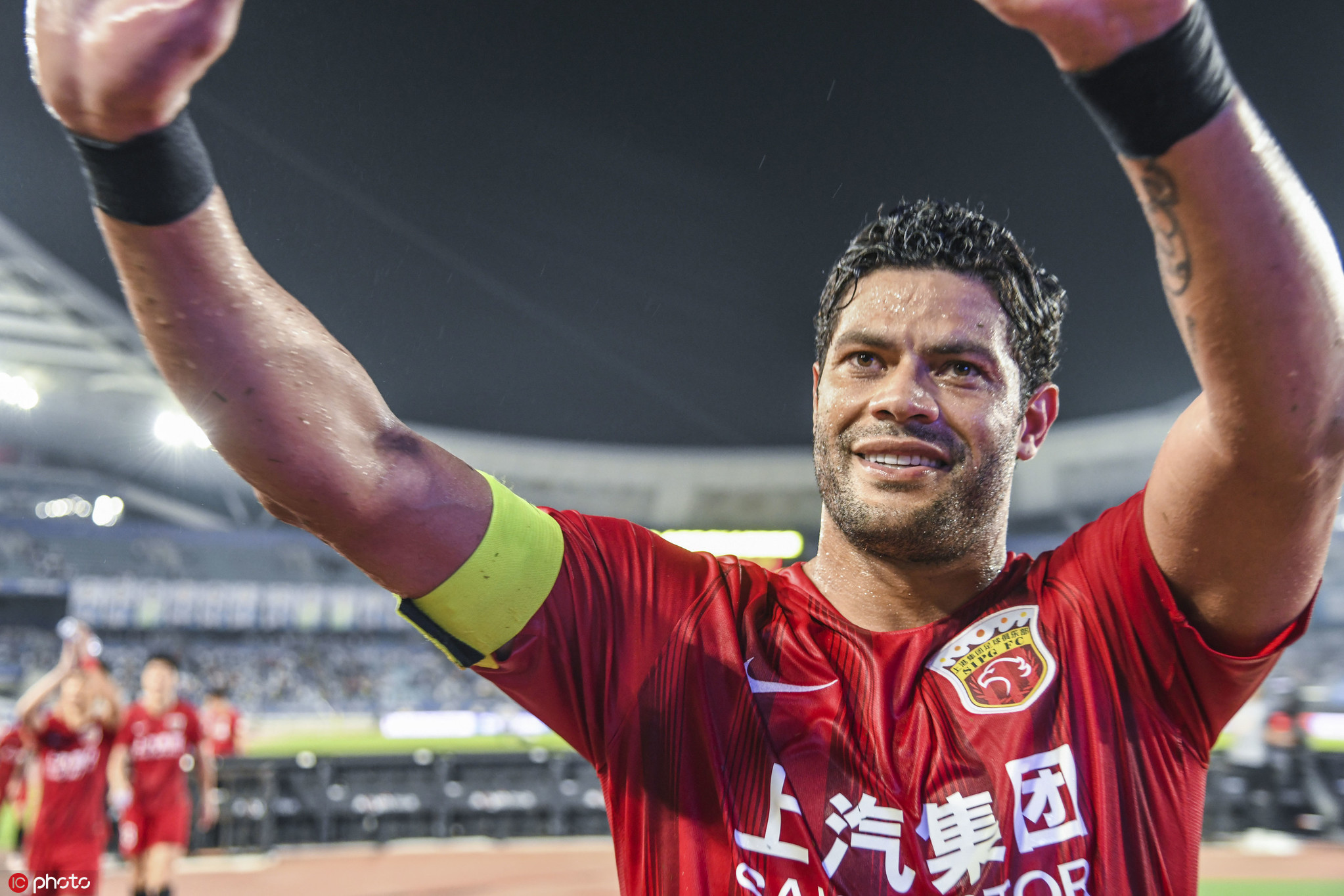 关于谢场变场边对话，中国足球“新文化运动”？的信息