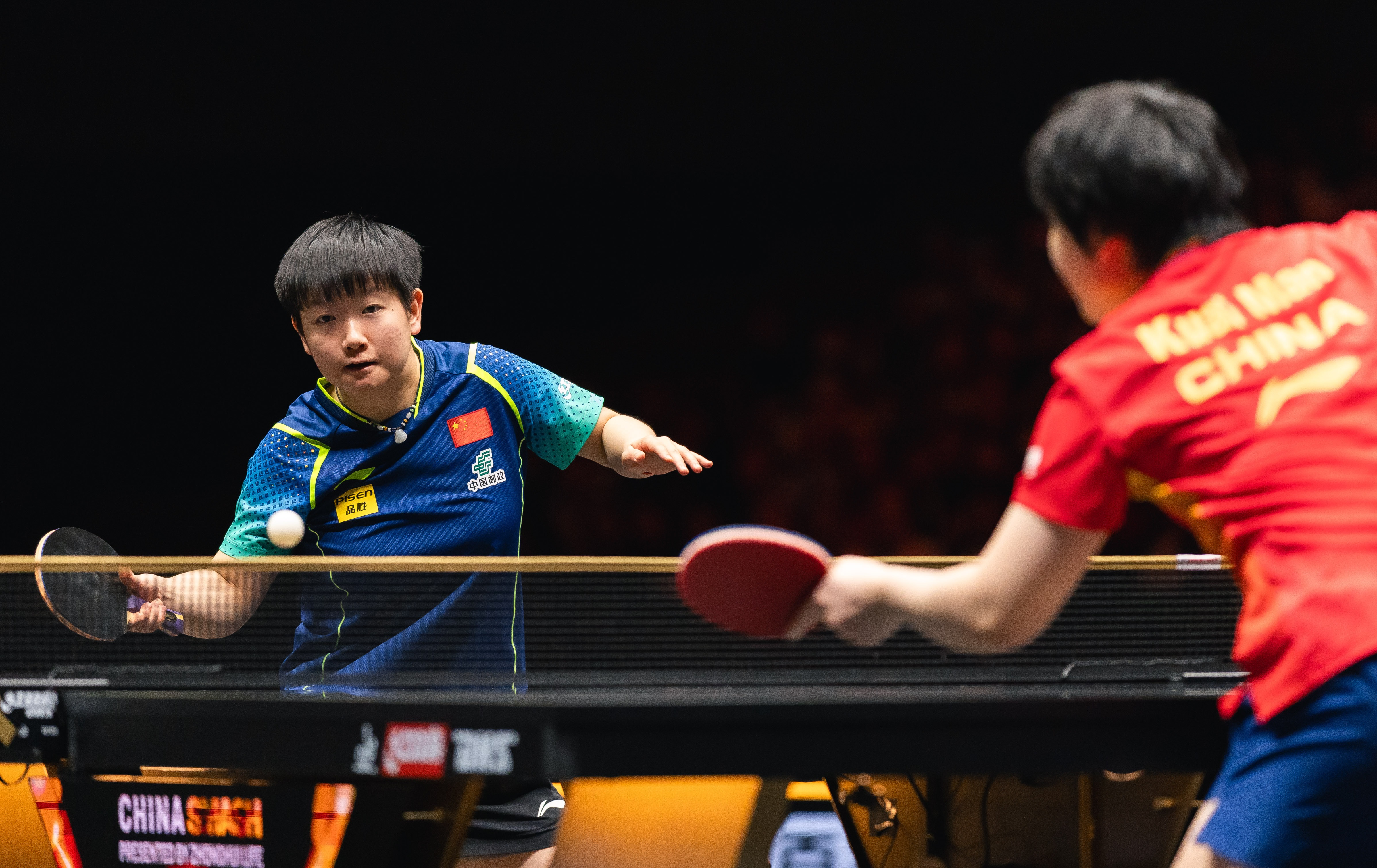 关于国乒巅峰对决!中国大满贯:孙颖莎4-2陈幸同晋级决赛的信息