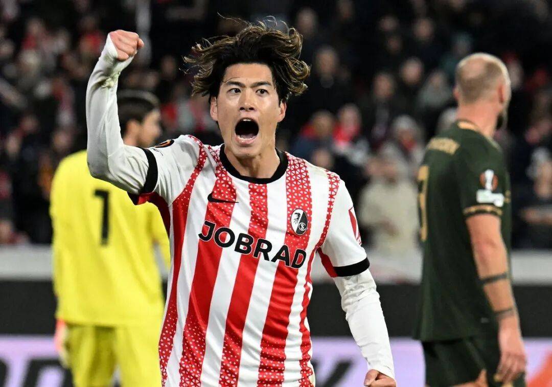 包含女足德国足球甲级联赛：弗赖堡女足vs勒沃库森女足的词条