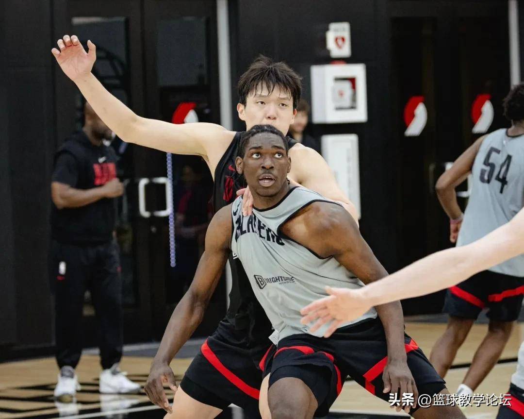 关于NBA夏联-杨瀚森首秀10+5+4+3开拓者擒勇士的信息  第2张