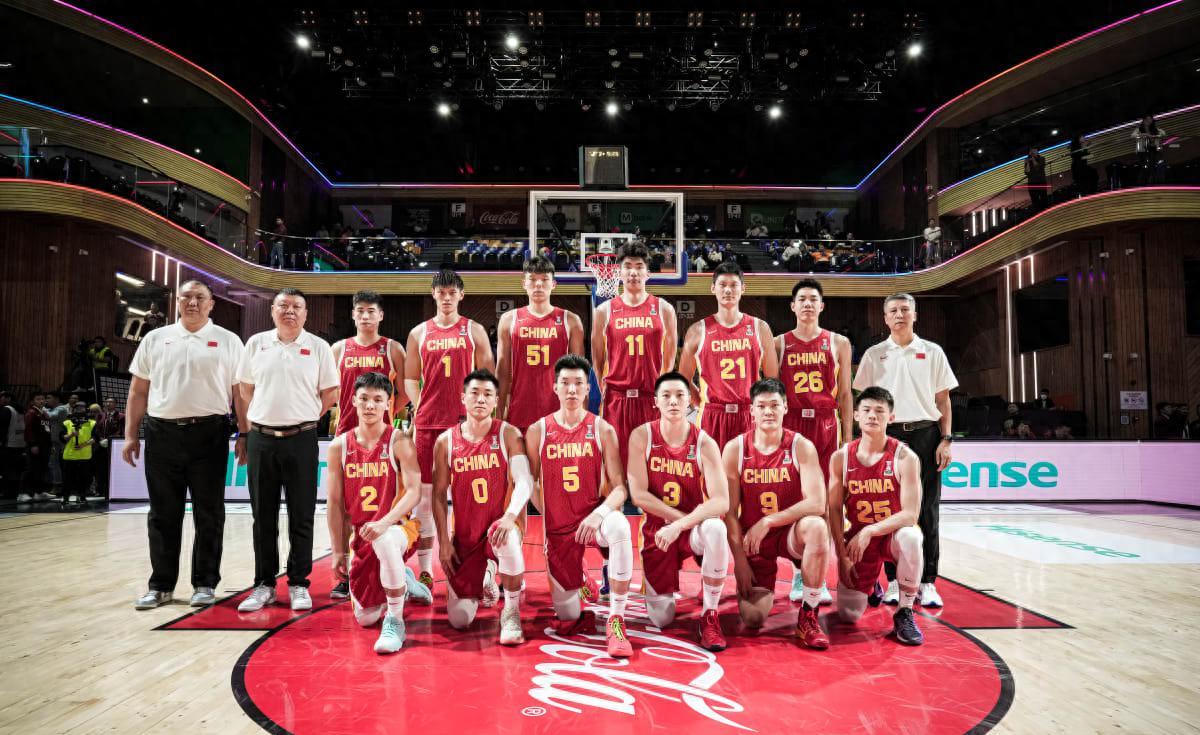 关于中国男篮大胜蒙古胡金秋20分廖三宁13+9的信息 第2张