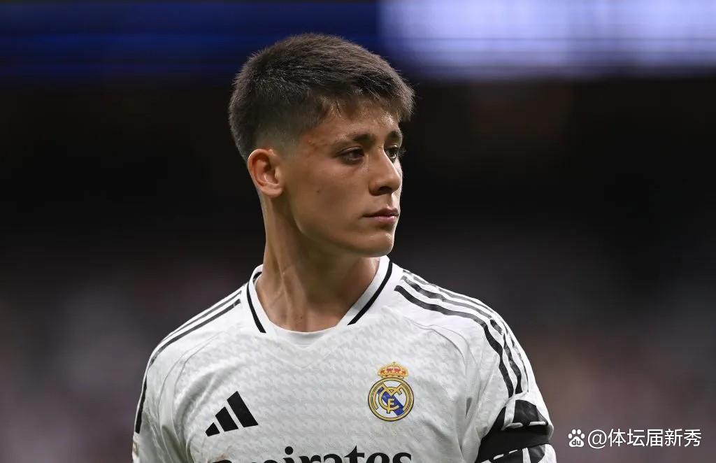 对阵多特最后时刻表现松懈，阿隆索对此非的简单介绍