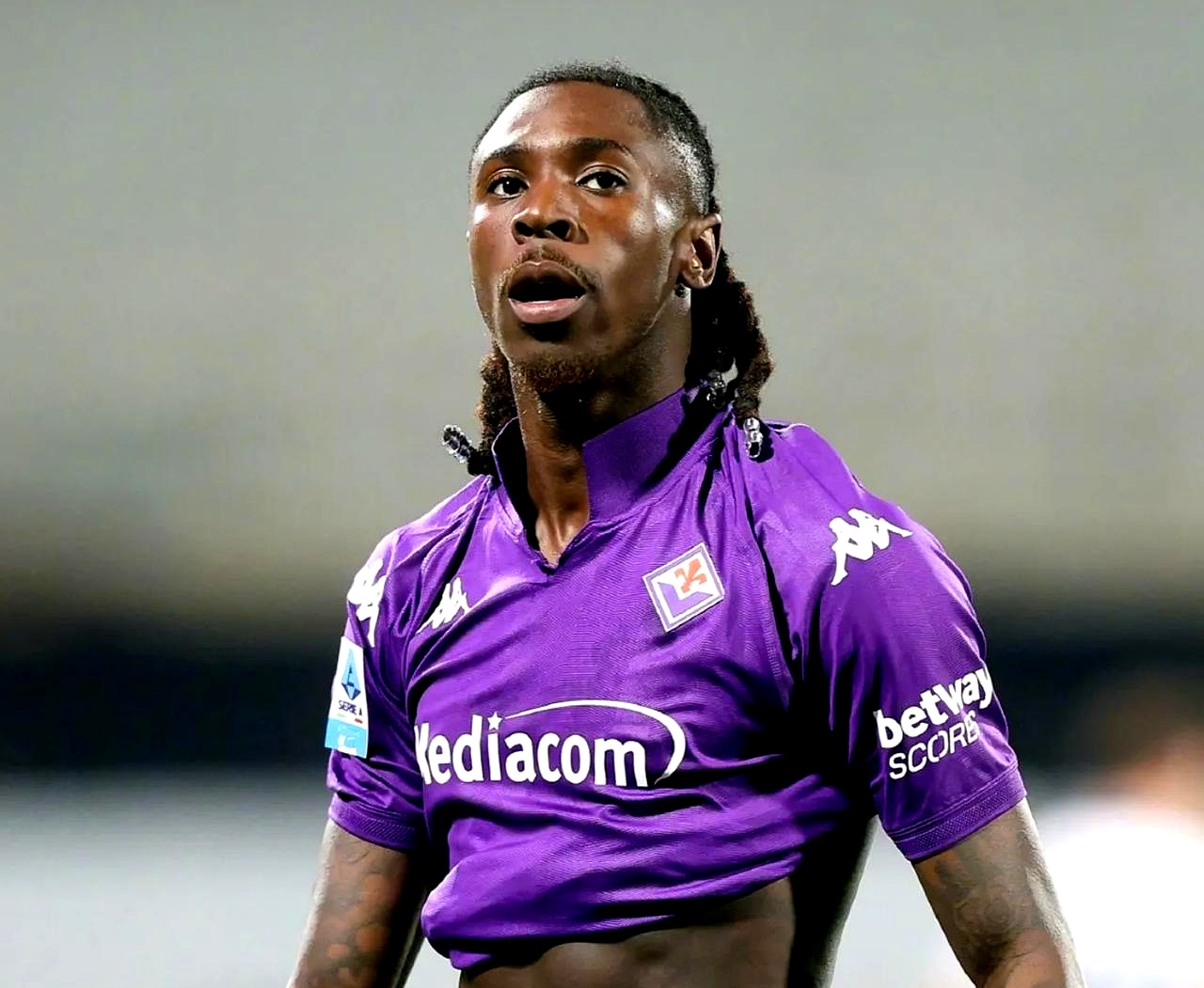 曝埃弗顿已开启沃克转会谈判费内巴切也对其感兴趣的简单介绍