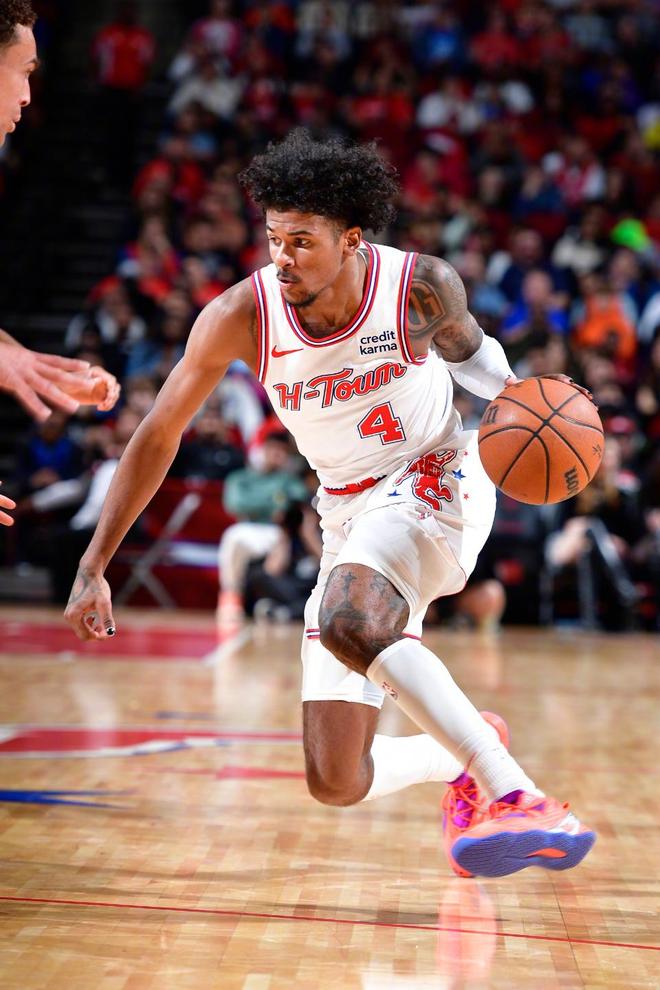 包含史密斯30分江苏不敌山东10连败克里斯25+21的词条  第1张