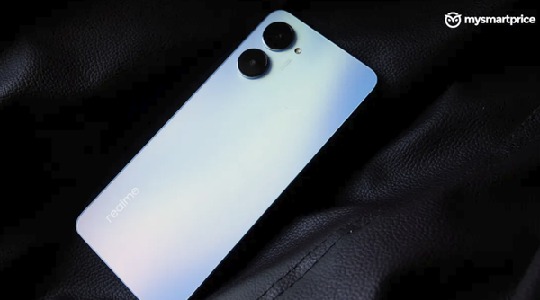 印度产iPhone对美出口占比飙升至97%，3月创13亿美元峰值的简单介绍  第1张