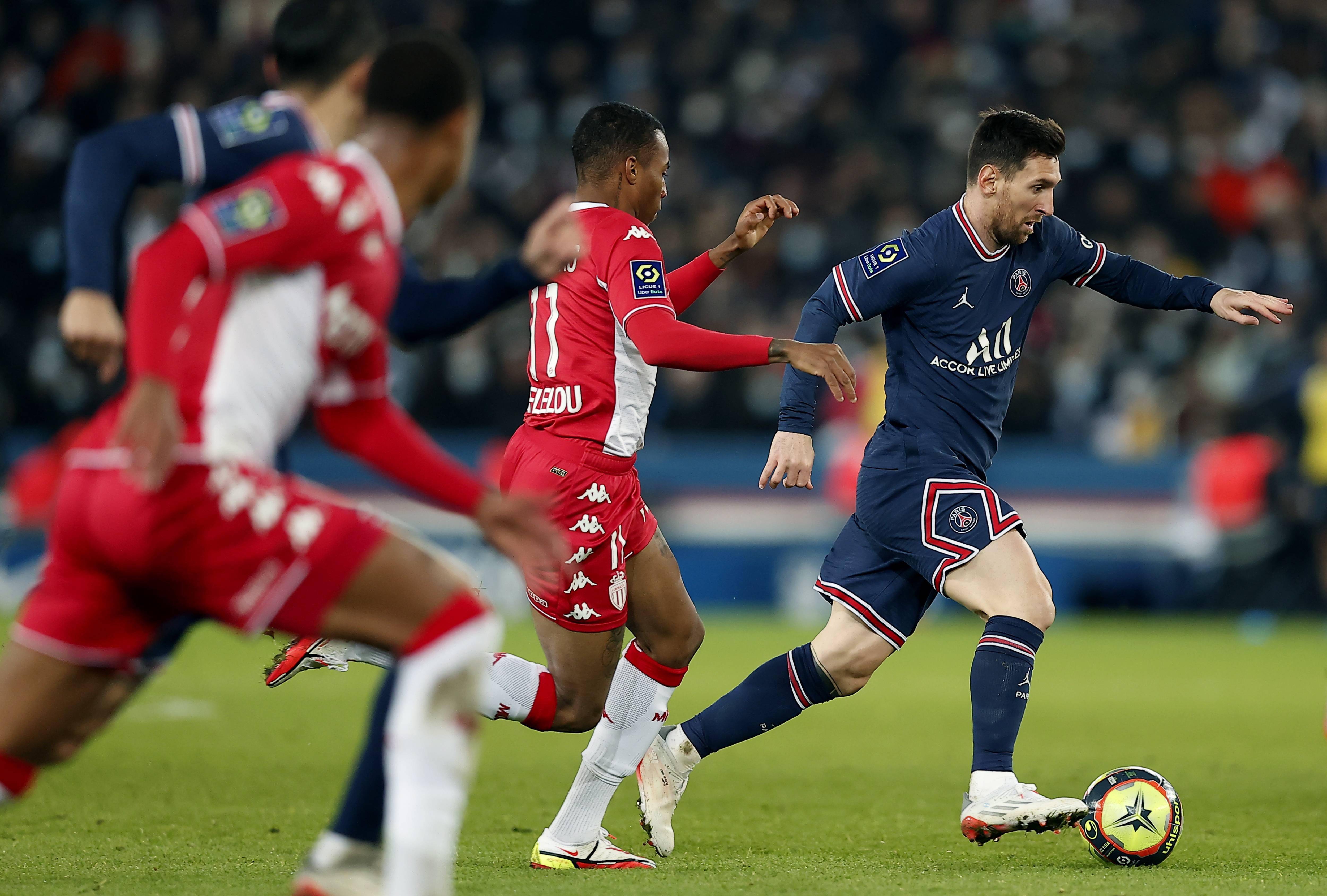 摩纳哥在法甲联赛中表现稳定，排名前列  第1张