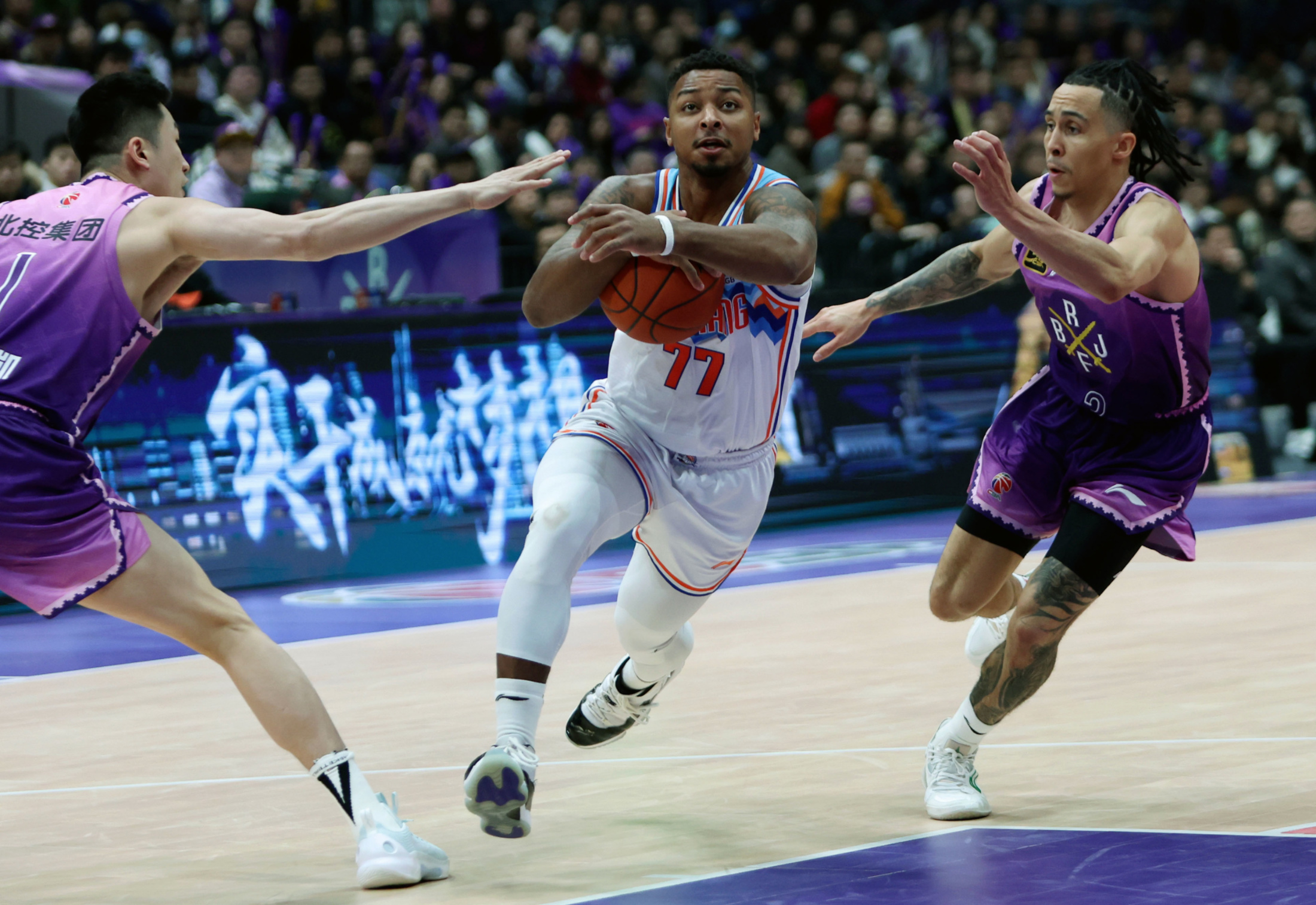 关于青岛劲敌又现？山东或出手，北控核心将单飞的信息  第2张