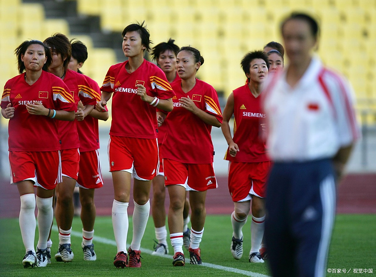 东亚杯-姚伟传射邵子钦破门中国女足2-2遭韩国绝平的简单介绍  第2张