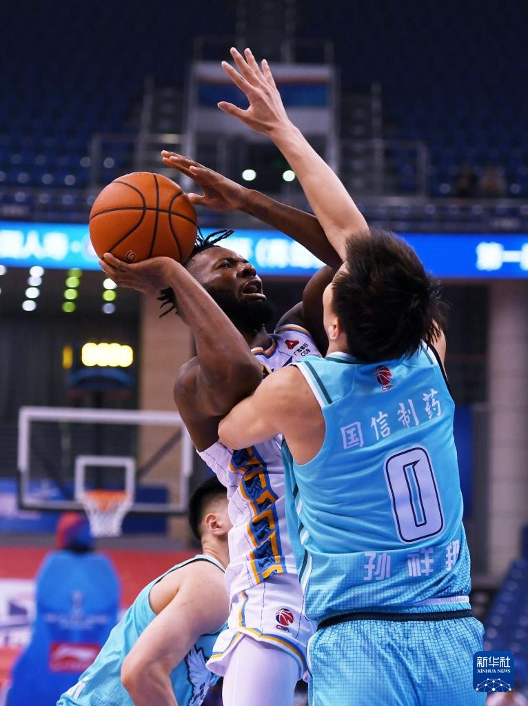 关于CBA俱乐部杯为CBA联赛提升球迷互动效果提供支持的信息