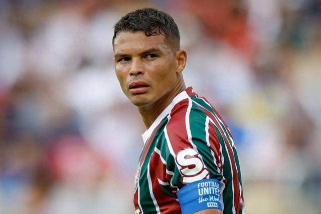 包含佩德罗梅开二度！切尔西2-0弗鲁米嫩塞，时隔3年再进世俱杯决赛的词条