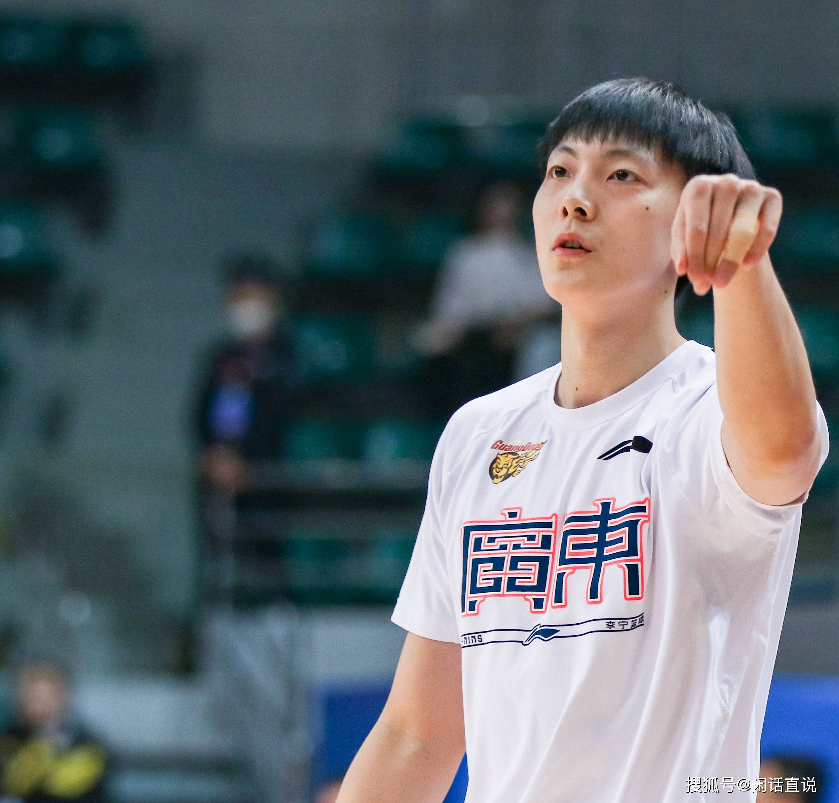 单场11助攻！胡明轩：我们欠缺这种强度的比赛的简单介绍  第2张