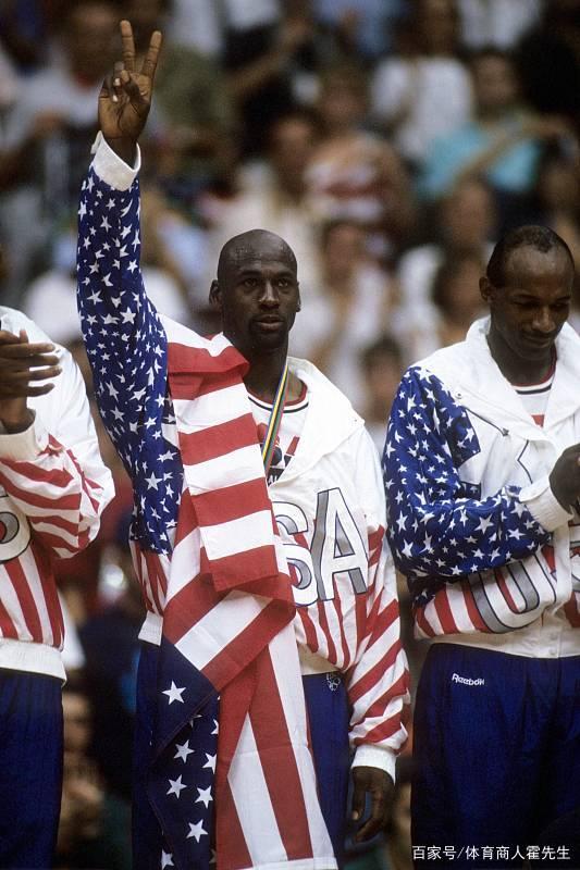 90年总决赛德雷克斯勒场均26.4+7.8+6.2+1.8，命中率54.3%的简单介绍  第2张