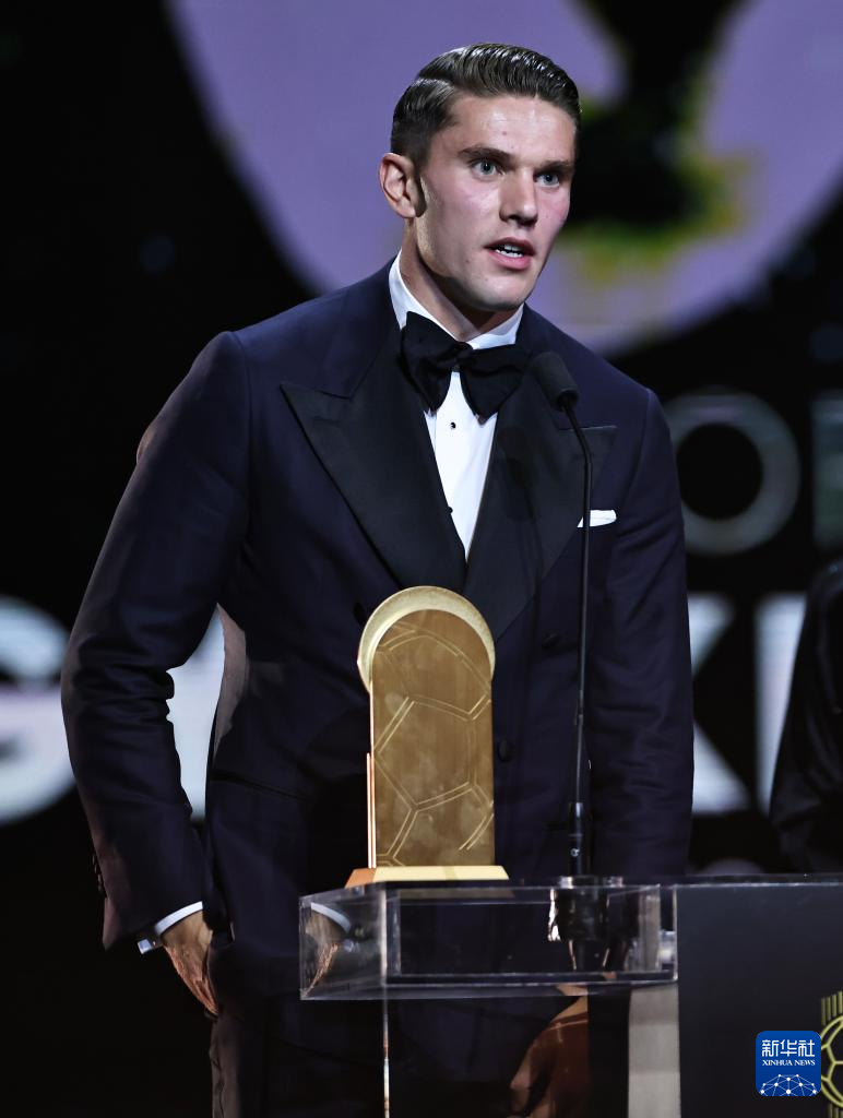 金球奖提名球员公布时间确定：2025年8月7日的简单介绍  第2张