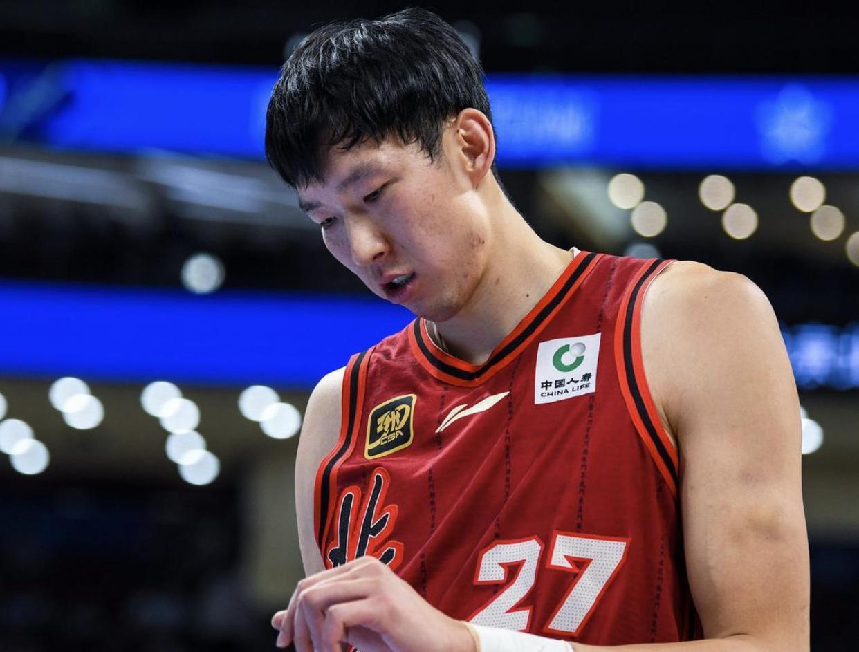 周琦15+9首钢胜深圳郭艾伦40分广州不敌北控的简单介绍