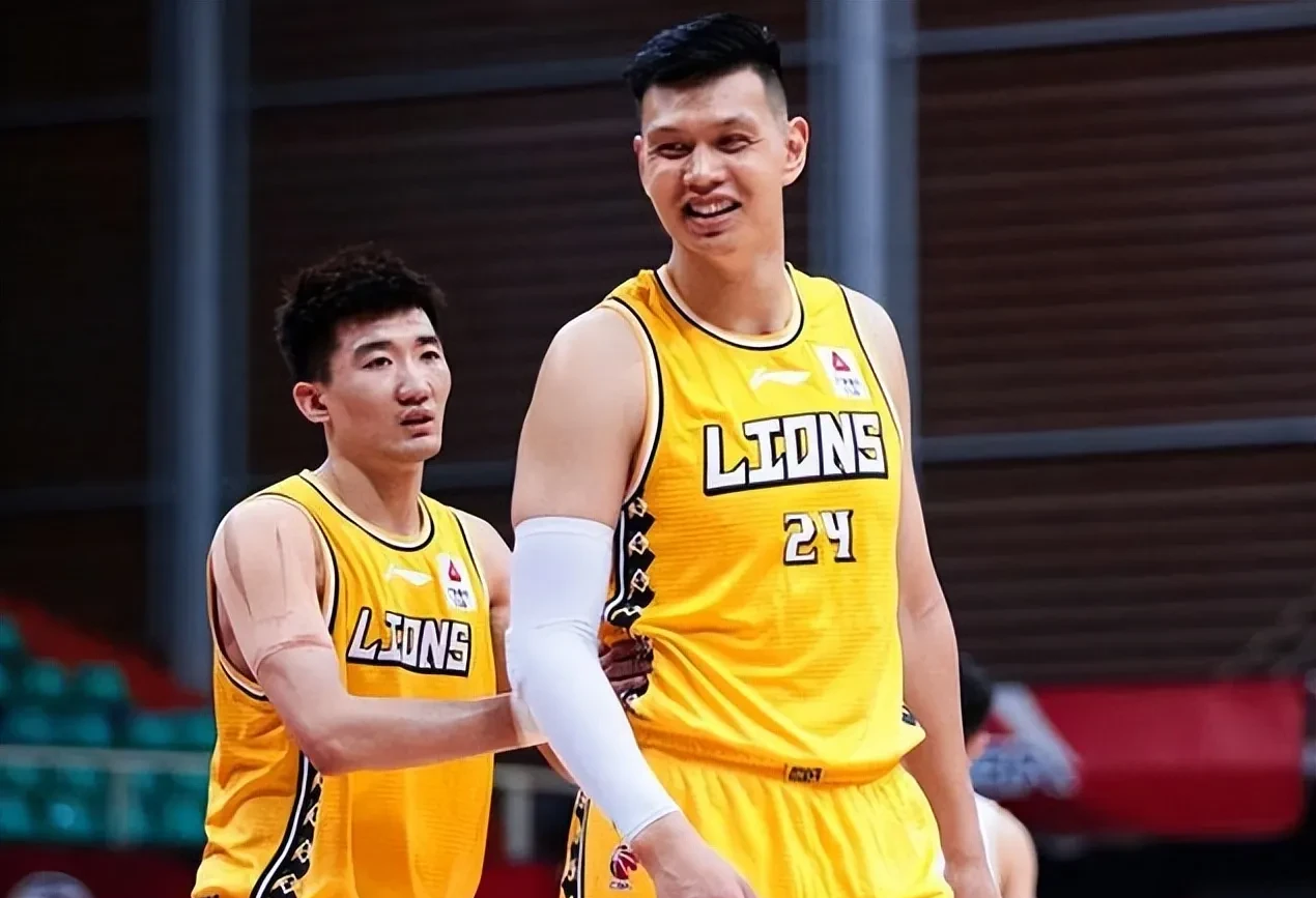 周琦15+9首钢胜深圳郭艾伦40分广州不敌北控的简单介绍  第2张