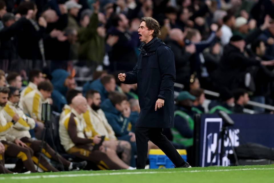 包含热刺宣布弗兰克就职新任主帅双方签约至2028年的词条