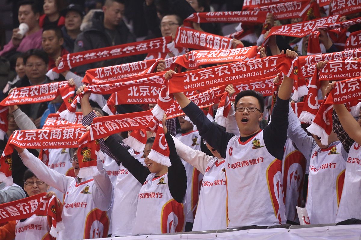 重庆和全国球迷不负国足只盼下一次中国足球不负你我的简单介绍  第1张