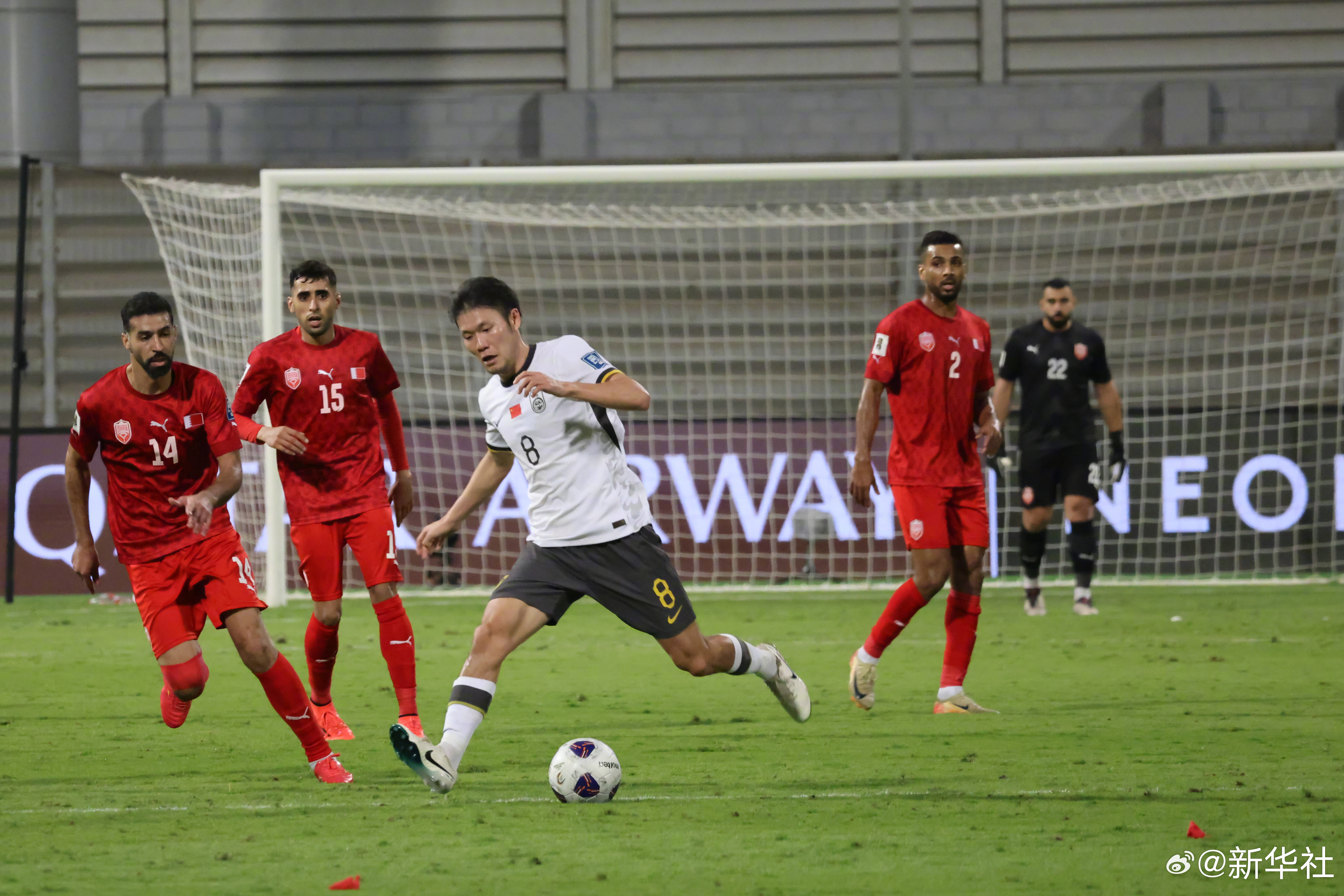 国足小将庆祝过度引发尴尬，差点误导球迷以为晋级世界杯的简单介绍  第2张