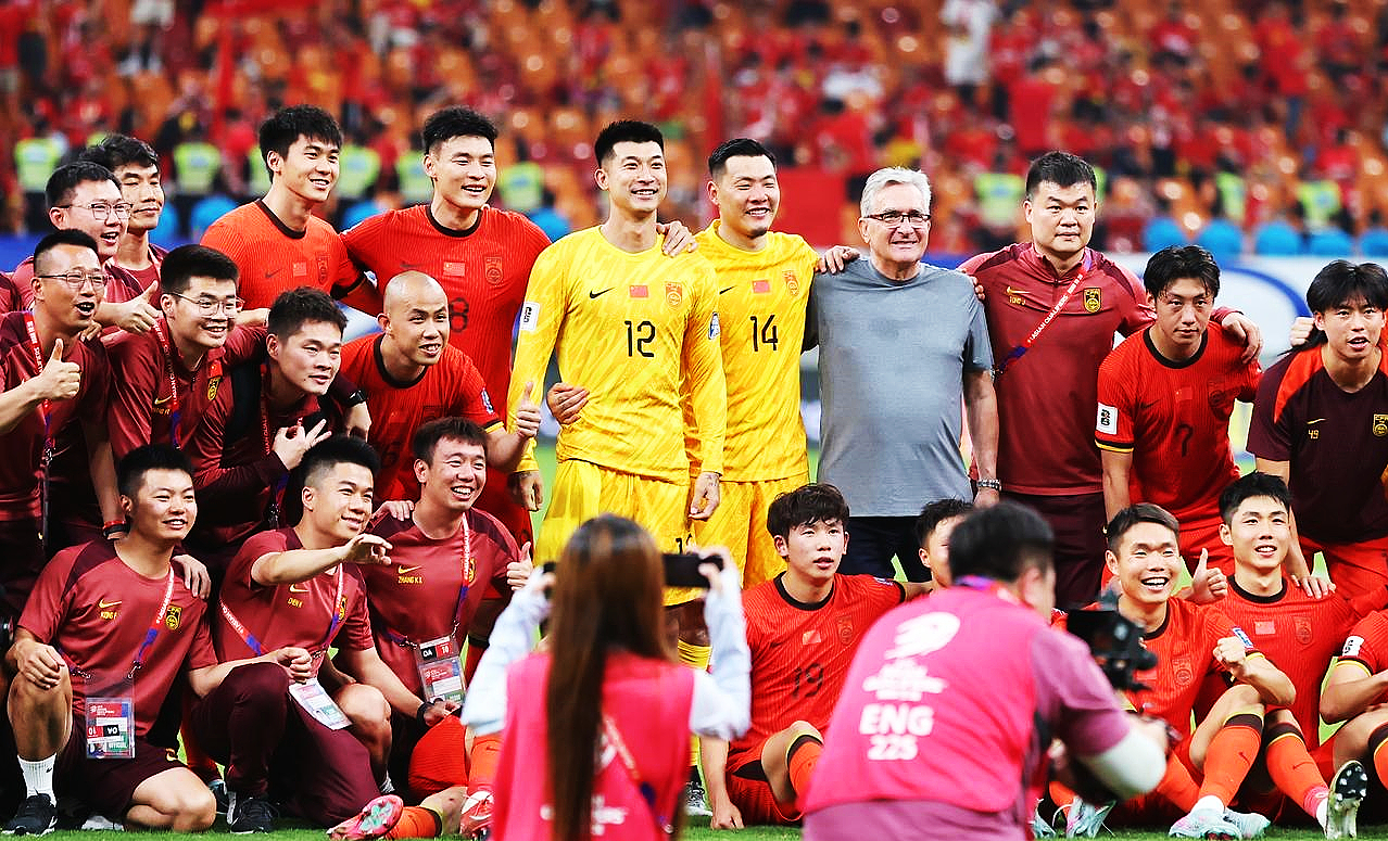 国足守住100名底线赢巴林挽回颜面将排世界第94的简单介绍  第1张