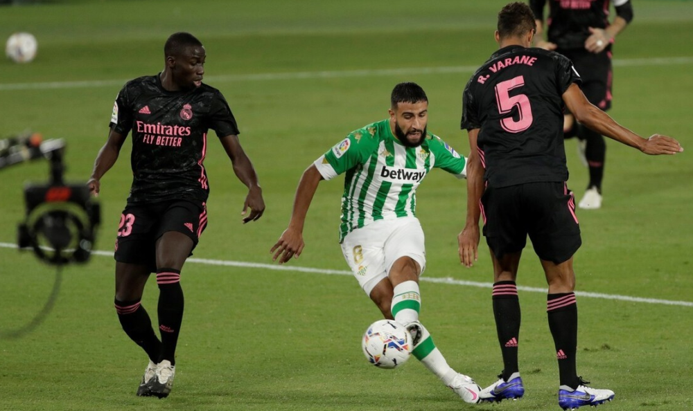 关于惊现神剧情！一场点球引发的惊险故事，罗马0-1不敌里尔的信息  第2张