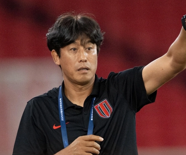 关于韩媒：徐正源若不解约年薪将达600万美元但他选择体面告别的信息  第2张