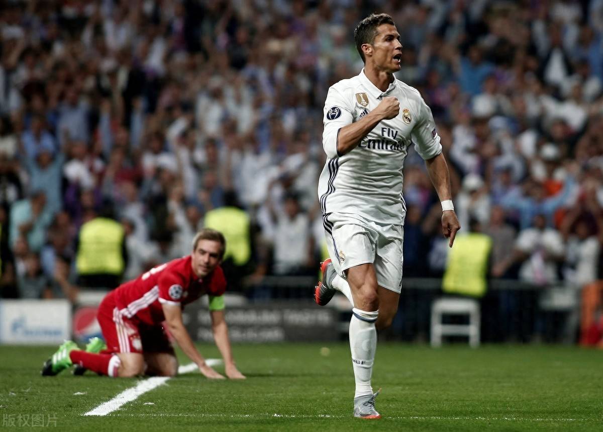 关于追平C罗皇马单年进球+预定年度射手王，姆巴佩生日收双礼的信息