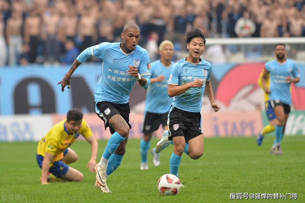 包含中甲“潜规则”？多队心照不宣上演“冲超刹车战”，谁最终升超？的词条