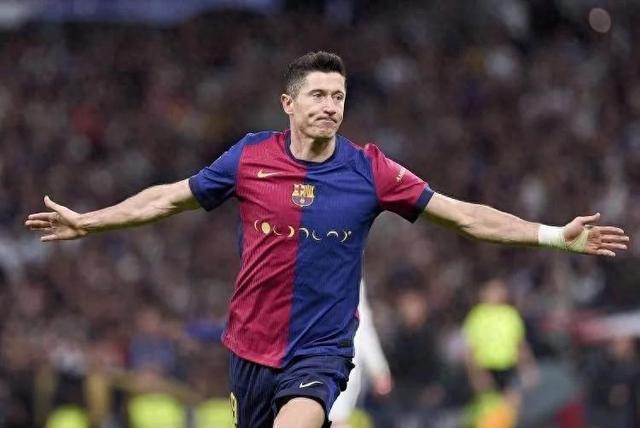 西甲裁判将首度解释比赛争议判罚，9月9日后实施