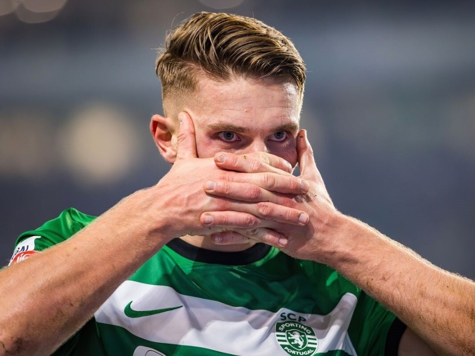 包含哲凯赖什：能进球感觉很好；我一直努力在场上做的词条