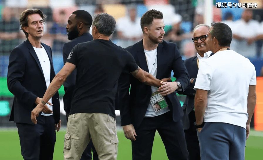 包含国安新帅定了！44岁热刺系少帅空降，年薪不到300万，他的词条