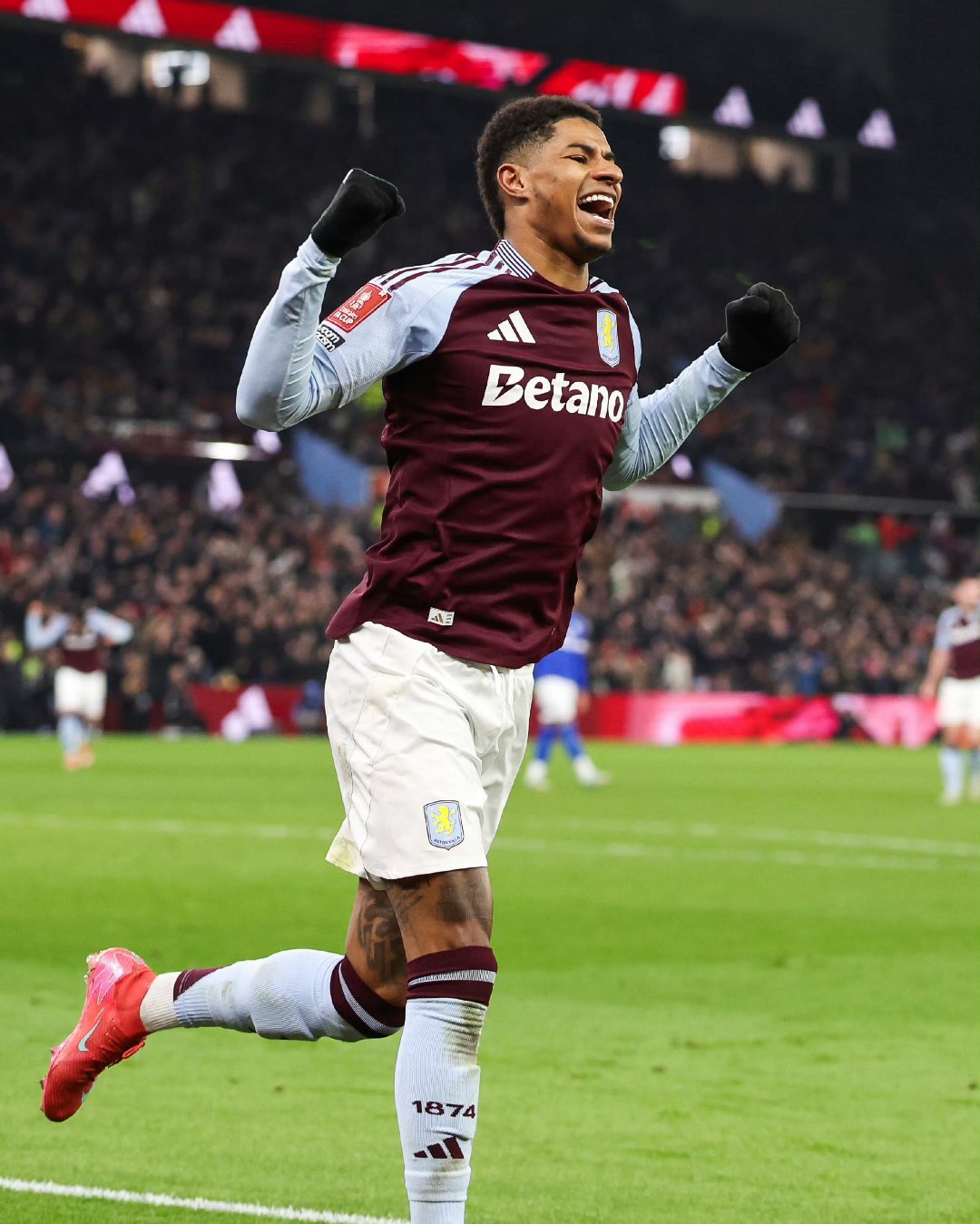 包含拉什福德，巴萨锋线的潜力炸弹！的词条