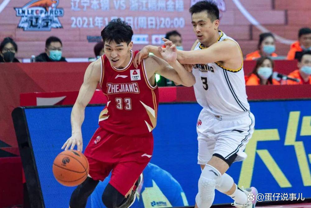 又又又下课！丁伟生涯3次执教浙江男篮全下课新赛季的简单介绍