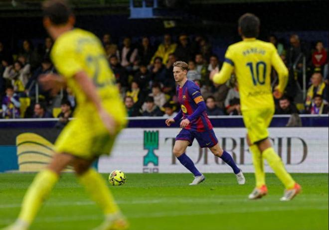 德容：我们进攻时的组织有待改善，但胜利实至名的简单介绍