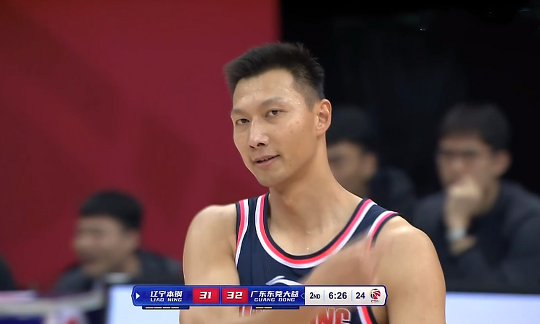 弗格21分张镇麟3记三分上海主场大胜浙江稠州的简单介绍