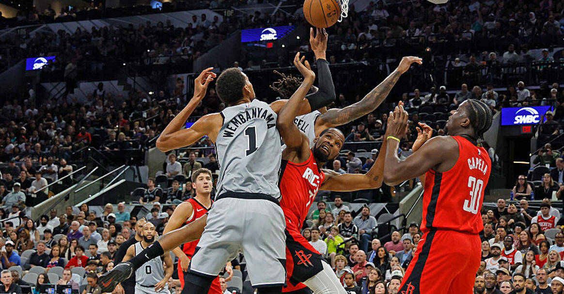 马刺半个月三杀卫冕冠军雷霆取得联盟最长8连胜的简单介绍