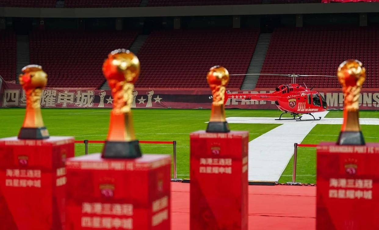 关于中国足球最动人的传承！上港与徐根宝的故事，看完肃然起敬！的信息