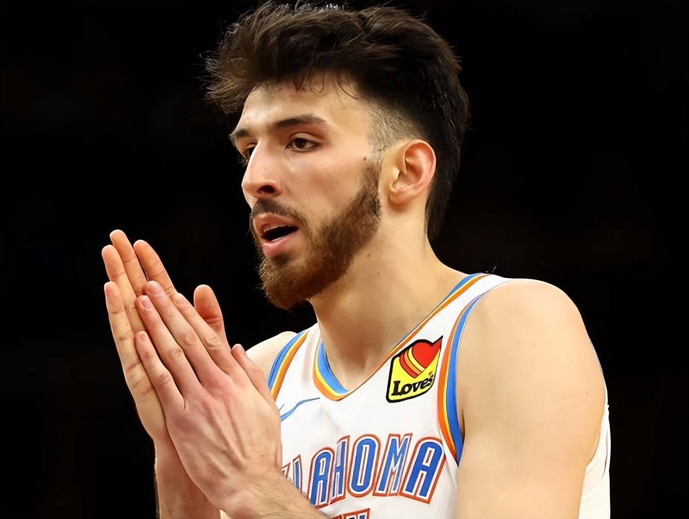 关于震古烁今！约基奇成为NBA首位轰下55+15+15的球员的信息