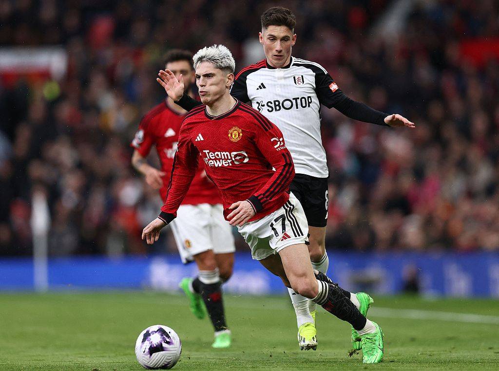 包含切尔西与加纳乔就个人条款达成一致!将和曼联谈转会费的词条 包含切尔西与加纳乔就个人条款达成一致!将和曼联谈转会费的词条