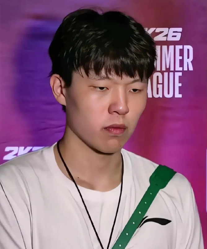 开拓者队记：杨瀚森夏联的惊艳开局、现实考验与长期旅程的简单介绍  第2张