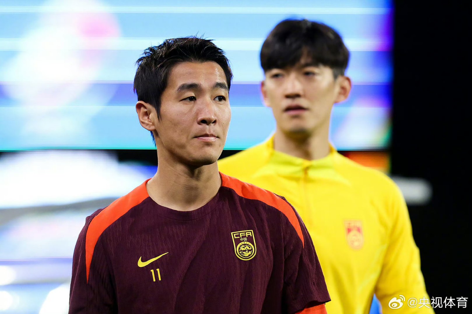 国足评分：颜骏凌张玉宁表现尚可后腰表现难如人意的简单介绍