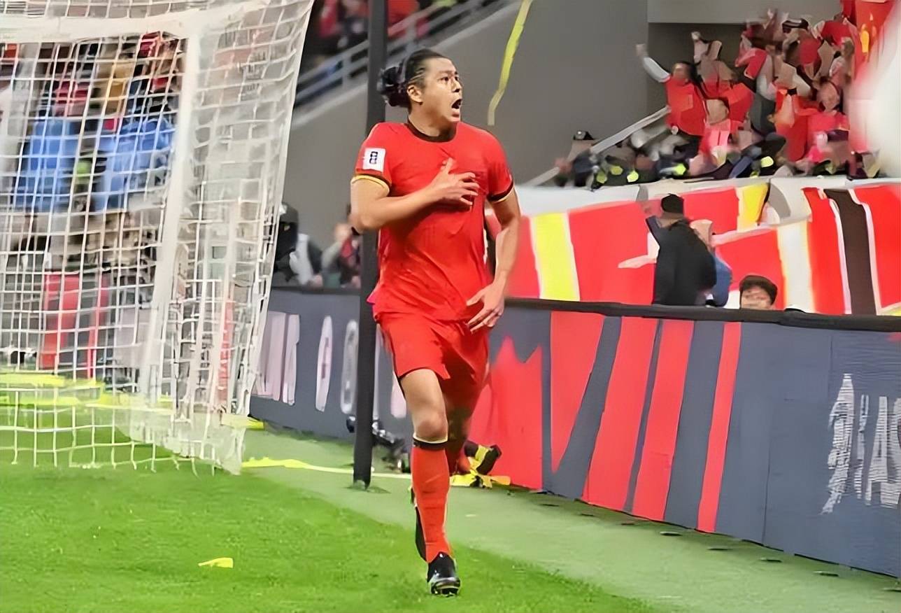 国安门将位置来新人了！曾在恒大踢亚冠时出任过首发，值得期待的简单介绍