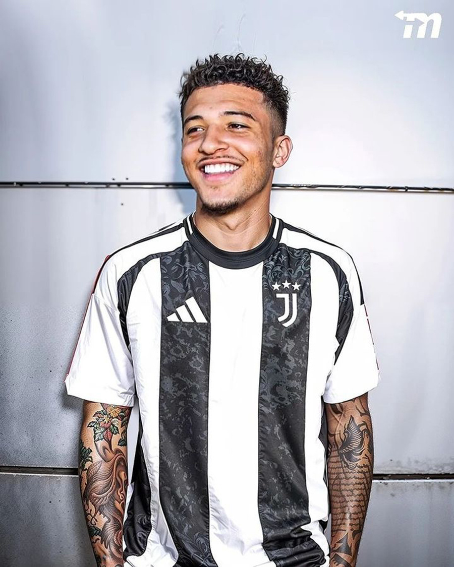 桑乔转会尤文图斯的交易目前陷入搁置状态；曼联公布美国季前拉练32人大名单的简单介绍